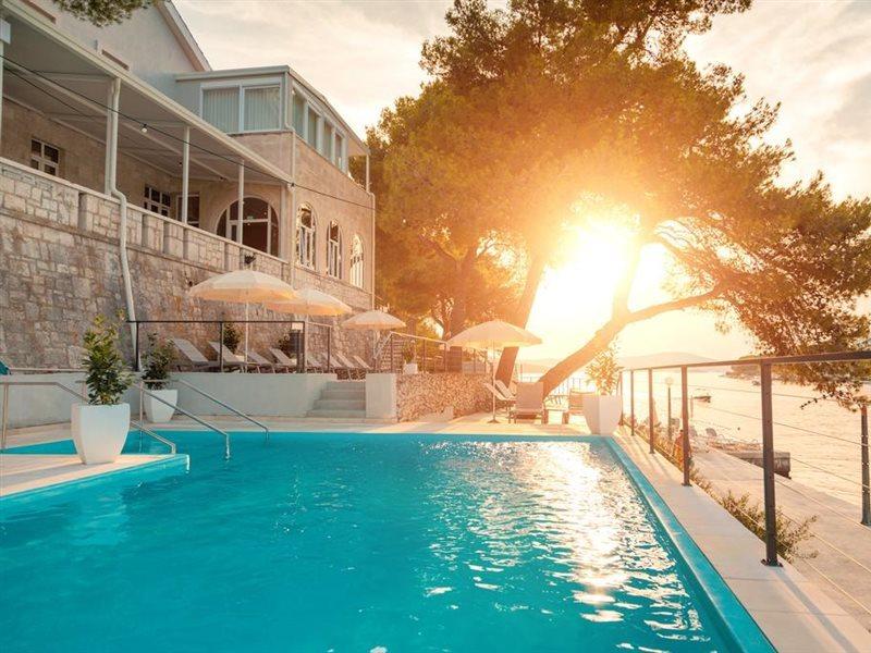 Hotel Milna Osam - Adults Only Екстер'єр фото